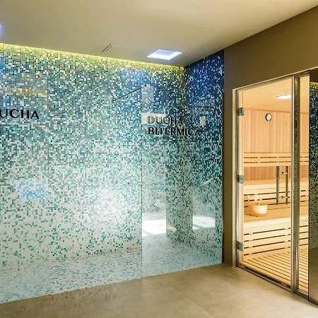 Elia Hotel 4*